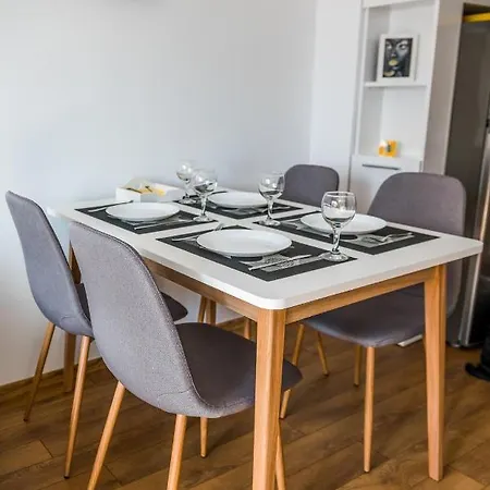View With 2 Bedrooms And Free Garage * Благоевград