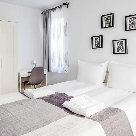 View With 2 Bedrooms And Free Garage Blagoevgrad